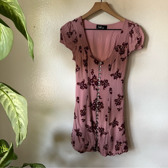 Lulus | Amaryllis Mauve Pink Floral Print Button Front Mini Dress - Picture 2 of 8